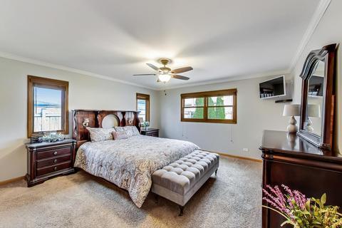 2305 Dove St, Rolling Meadows, IL 60008 photo 12