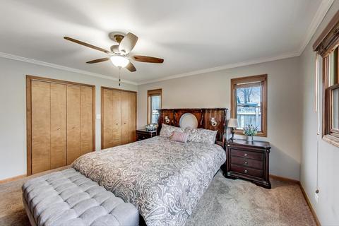 2305 Dove St, Rolling Meadows, IL 60008 photo 13
