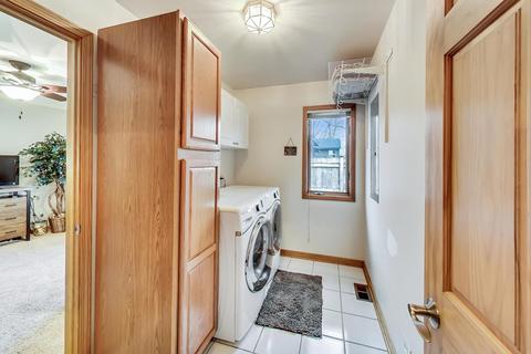 2305 Dove St, Rolling Meadows, IL 60008 photo 23