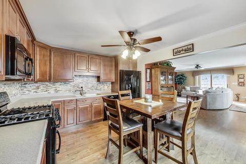 2305 Dove St, Rolling Meadows, IL 60008 photo 6