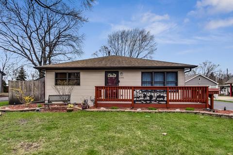 2305 Dove St, Rolling Meadows, IL 60008 photo 2
