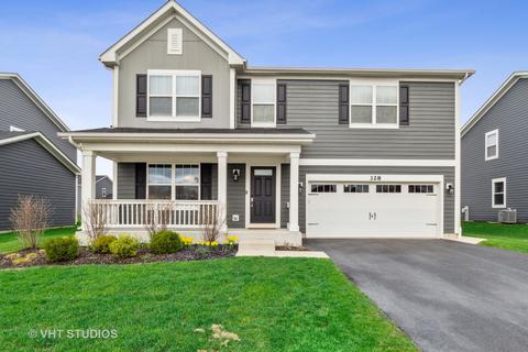 328 Longview Dr, Elgin, IL 60124 photo 1