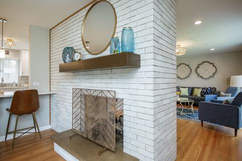 541 Juniper Dr, Naperville, IL 60540 photo 9
