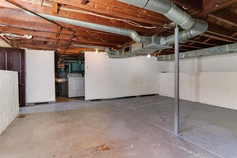 202 E 8th St, Delavan, IL 61734 photo 20