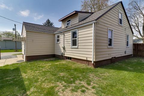 202 E 8th St, Delavan, IL 61734 photo 23