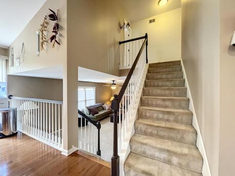 529 Flora Dr, Algonquin, IL 60102 photo 12
