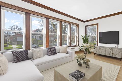 706 E 87th Pl, Chicago, IL 60619 photo 3