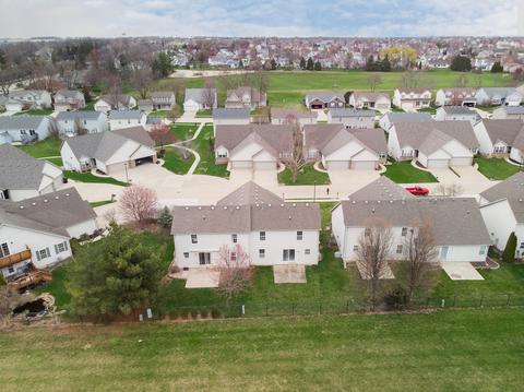 415 Beechwood Ct, Normal, IL 61761 photo 25
