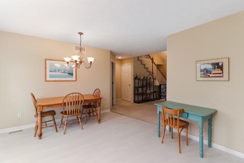 415 Beechwood Ct, Normal, IL 61761 photo 8