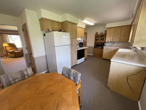 202 Ash Ave, Morrison, IL 61270 photo 10