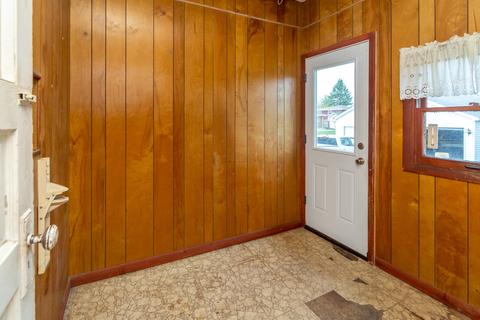 1546 E Forest Ave, Des Plaines, IL 60018 photo 8