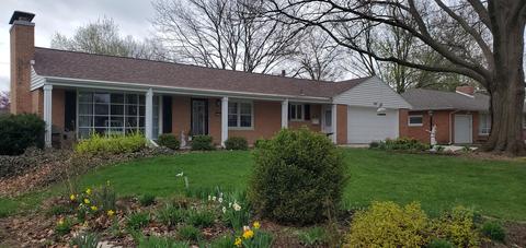 607 Maple Pl, Normal, IL 61761 photo 2