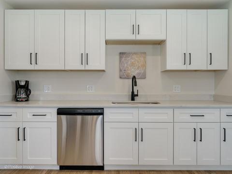 232 Wheeling Ave, Wheeling, IL 60090 photo 9