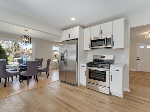 232 Wheeling Ave, Wheeling, IL 60090 photo 10