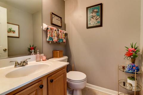 96 Cantal Ct, Wheeling, IL 60090 photo 17