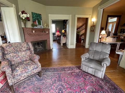105 S Grape St, Morrison, IL 61270 photo 12