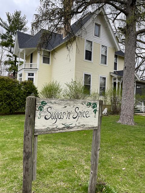 105 S Grape St, Morrison, IL 61270 photo 43