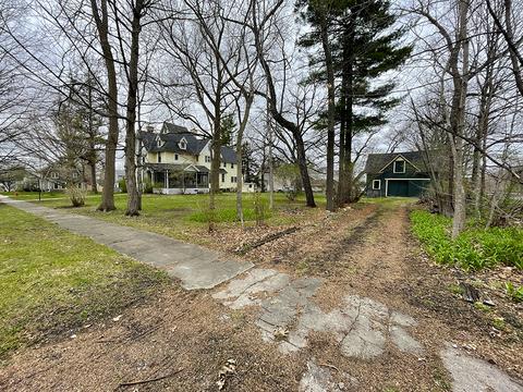 105 S Grape St, Morrison, IL 61270 photo 41