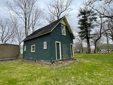 105 S Grape St, Morrison, IL 61270 photo 47