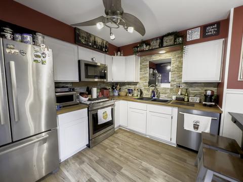 613 E 3rd St #2, Lockport, IL 60441 photo 12