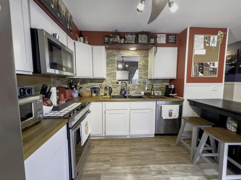 613 E 3rd St #2, Lockport, IL 60441 photo 31