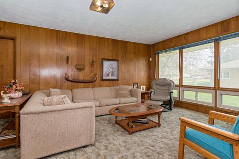 518 E Atchison St, Toluca, IL 61369 photo 8