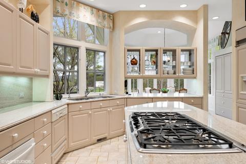 479 Lee Rd, Northbrook, IL 60062 photo 16