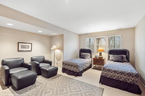 479 Lee Rd, Northbrook, IL 60062 photo 27