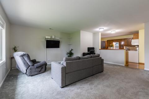 336 Sunset Ln, Wheeling, IL 60090 photo 3