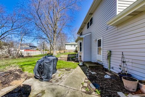 2022 Briarcliffe Blvd, Wheaton, IL 60189 photo 40