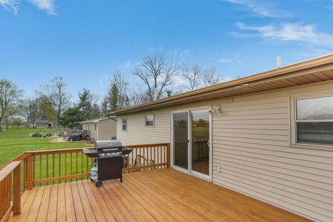 320 E Broadway St, Argenta, IL 62501 photo 26