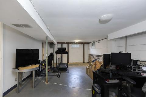 320 E Broadway St, Argenta, IL 62501 photo 21