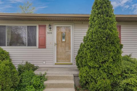 320 E Broadway St, Argenta, IL 62501 photo 4