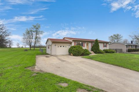 320 E Broadway St, Argenta, IL 62501 photo 3