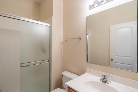 1400 Bison Ln, Hoffman Estates, IL 60192 photo 17
