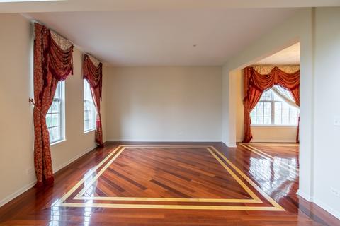 1400 Bison Ln, Hoffman Estates, IL 60192 photo 5