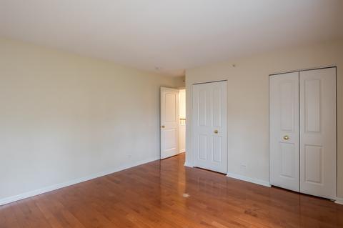 1400 Bison Ln, Hoffman Estates, IL 60192 photo 21