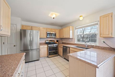 238 Superior Cir, Bartlett, IL 60103 photo 4