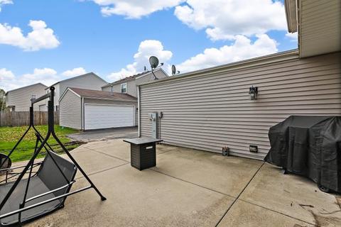 1046 Symphony Dr, Aurora, IL 60504 photo 20
