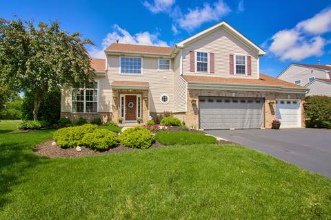 2111 Olde Mill Ln, Mchenry, IL 60050 photo 1