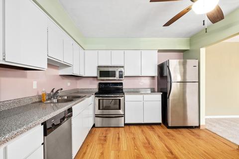 197 W Armitage Ave #302, Elmhurst, IL 60126 photo 6