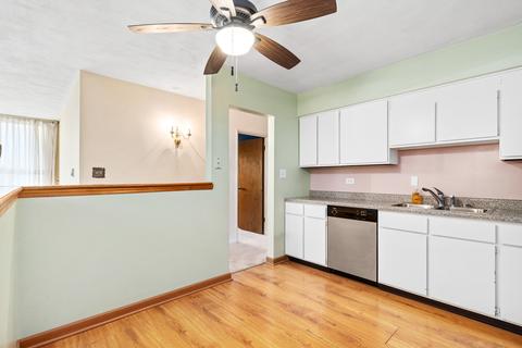 197 W Armitage Ave #302, Elmhurst, IL 60126 photo 7