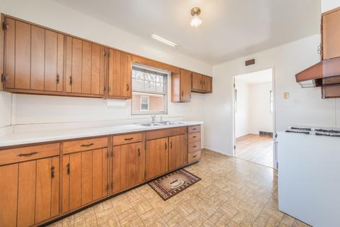 708 E Thacker St, Des Plaines, IL 60016 photo 7