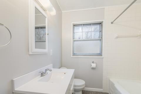 708 E Thacker St, Des Plaines, IL 60016 photo 15