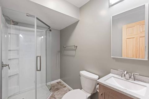 960 Heather Ln, Hoffman Estates, IL 60169 photo 16