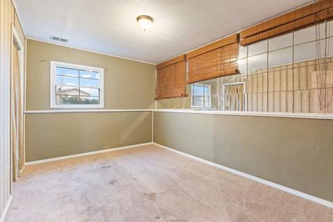 960 Heather Ln, Hoffman Estates, IL 60169 photo 14
