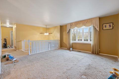 960 Heather Ln, Hoffman Estates, IL 60169 photo 4
