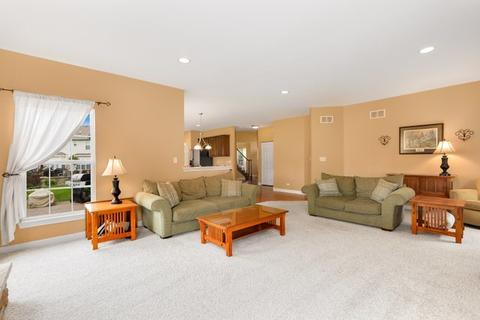 2117 Fieldcrest Dr, Bartlett, IL 60103 photo 14