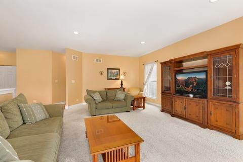 2117 Fieldcrest Dr, Bartlett, IL 60103 photo 15