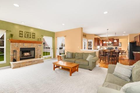 2117 Fieldcrest Dr, Bartlett, IL 60103 photo 13